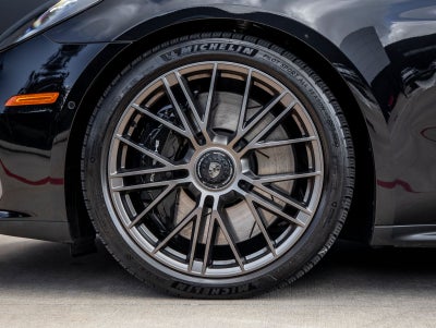 2026 Porsche Panamera Panamera Turbo E-Hybrid
