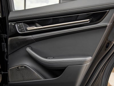 2026 Porsche Panamera Panamera Turbo E-Hybrid