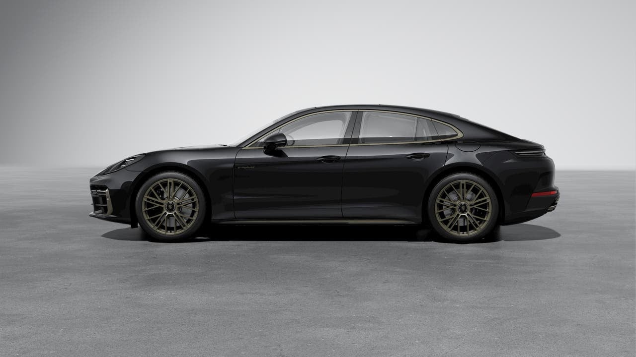 2026 Porsche Panamera Panamera Turbo E-Hybrid