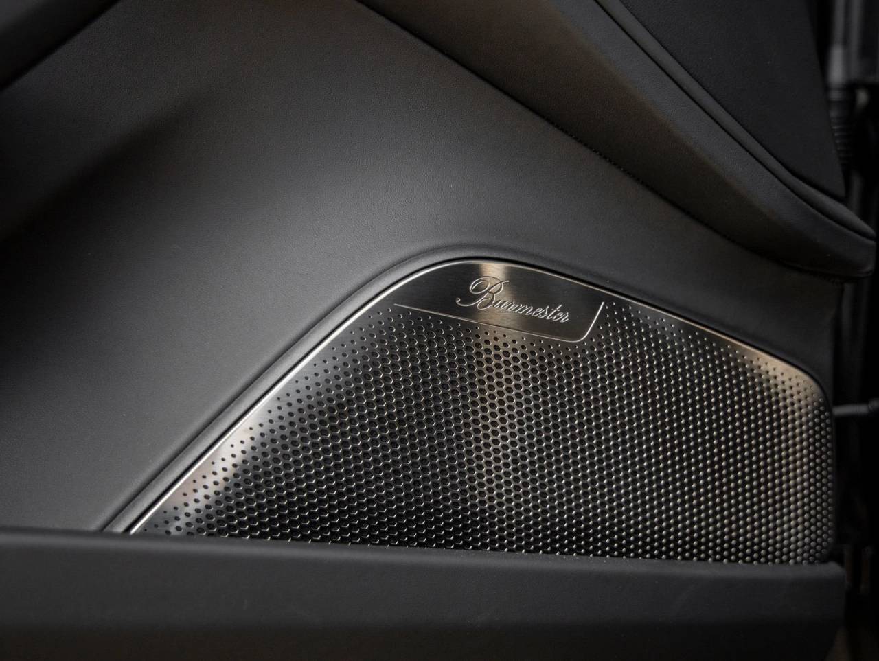 2026 Porsche Panamera Panamera Turbo E-Hybrid