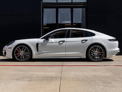 2021 Porsche Panamera Panamera GTS (MY21)