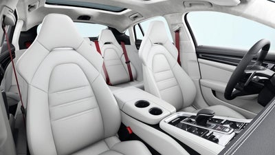 2021 Porsche Panamera Panamera GTS (MY21)