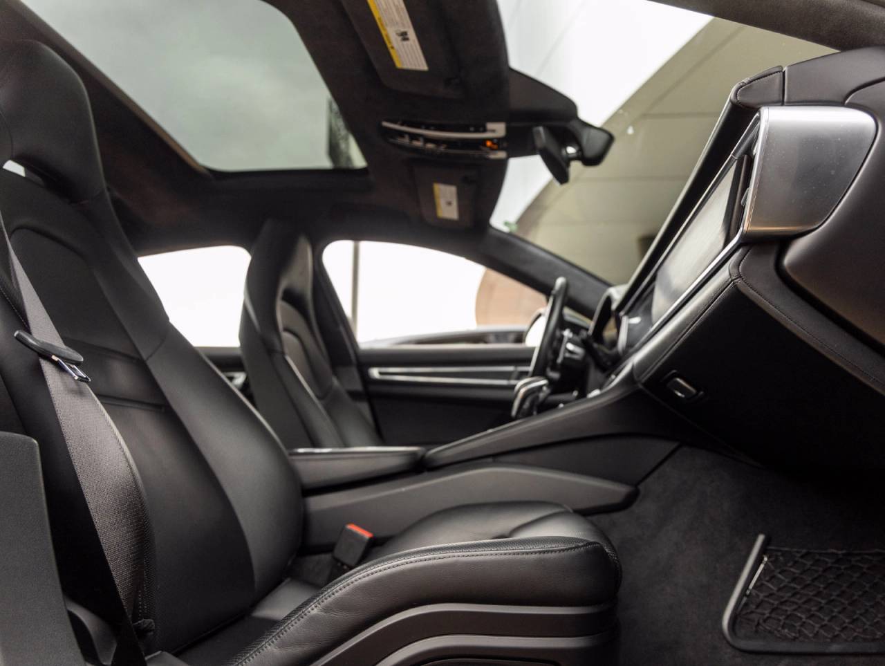 2020 Porsche Panamera Panamera GTS