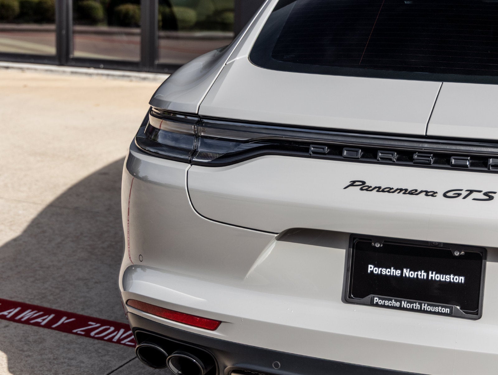 2022 Porsche Panamera Panamera GTS