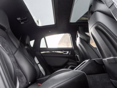 2022 Porsche Panamera Panamera GTS