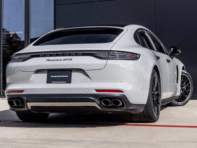2022 Porsche Panamera Panamera GTS