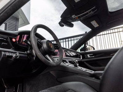 2022 Porsche Panamera Panamera GTS
