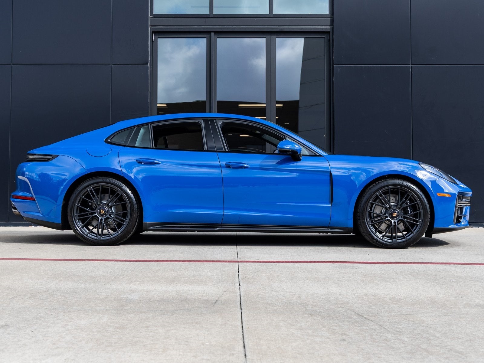 2025 Porsche Panamera Panamera GTS