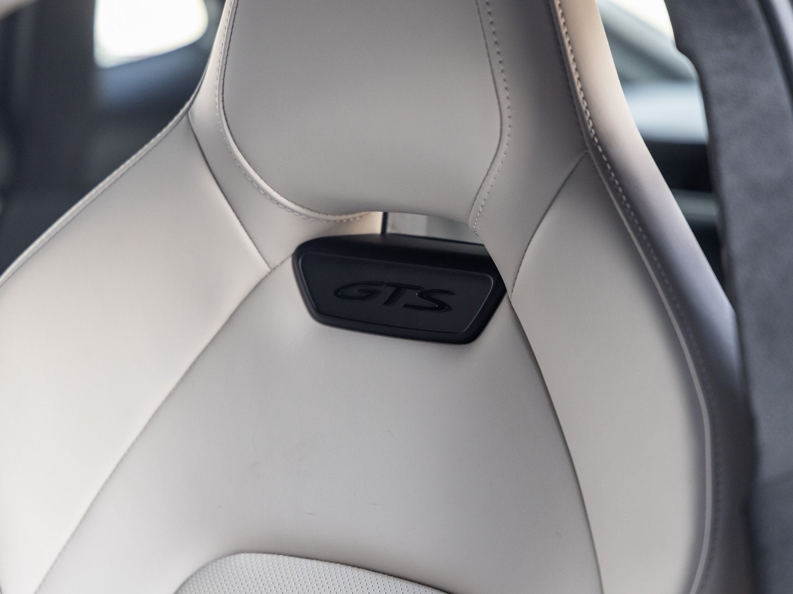 2025 Porsche Panamera Panamera GTS