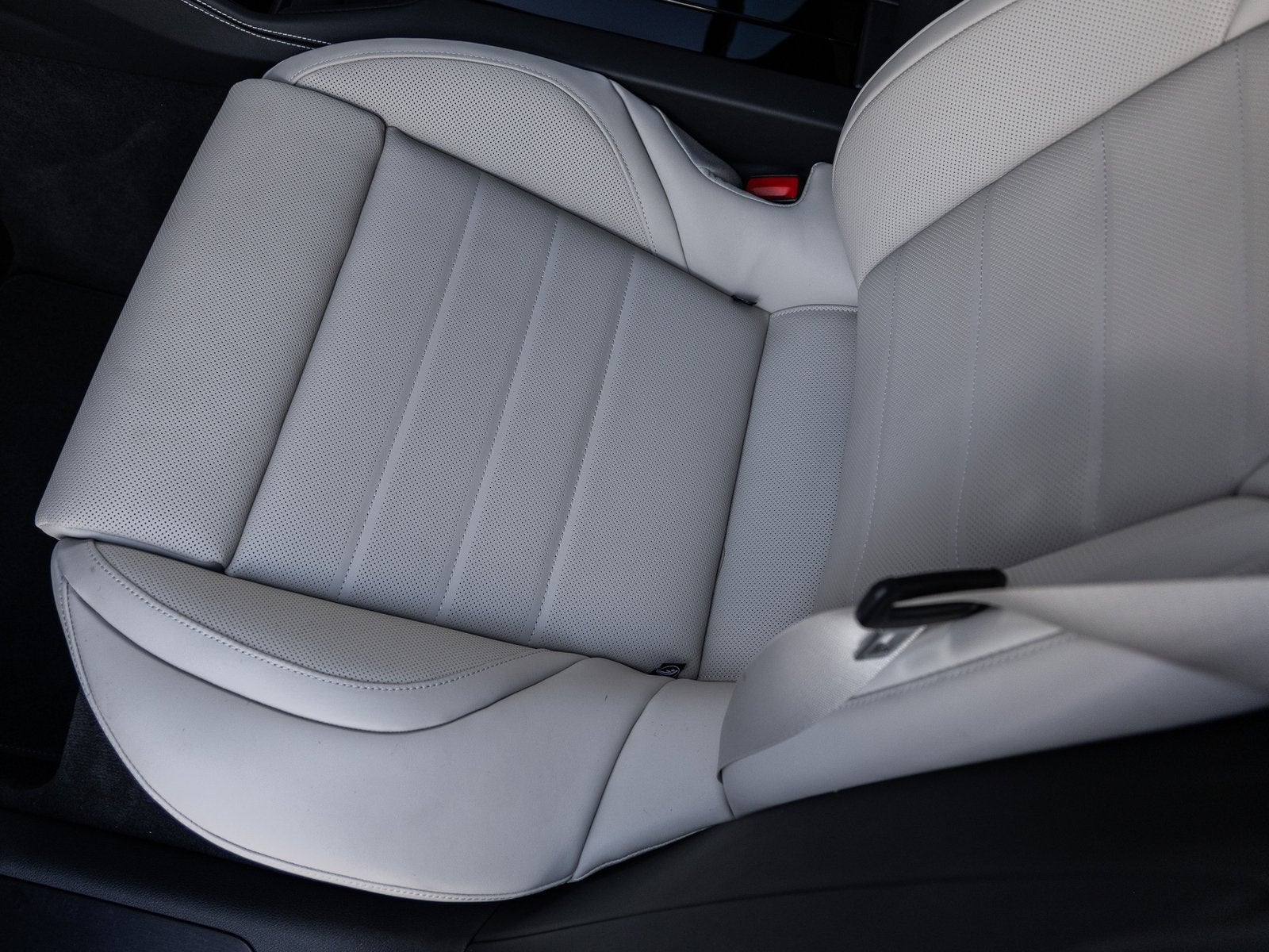 2025 Porsche Panamera Panamera GTS