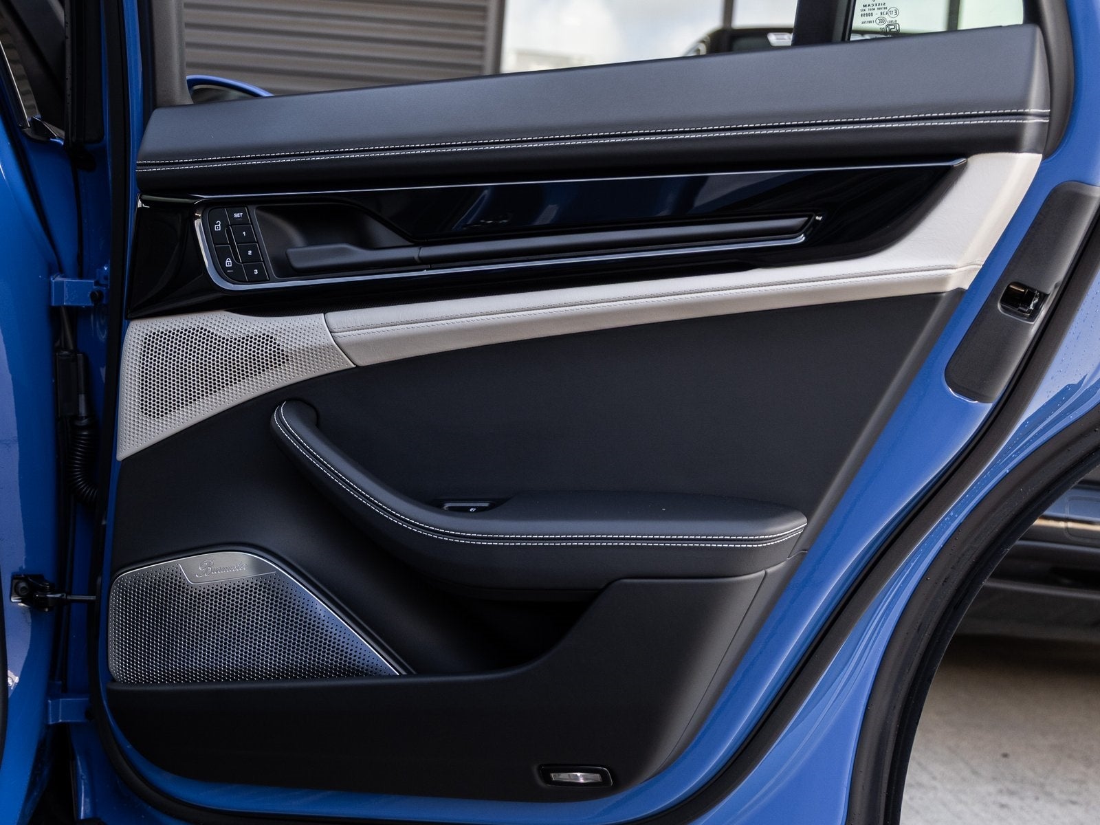 2025 Porsche Panamera Panamera GTS