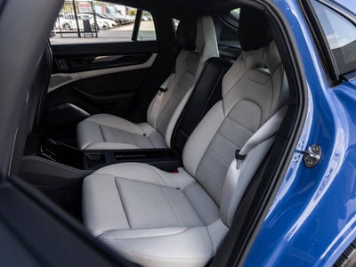 2025 Porsche Panamera Panamera GTS