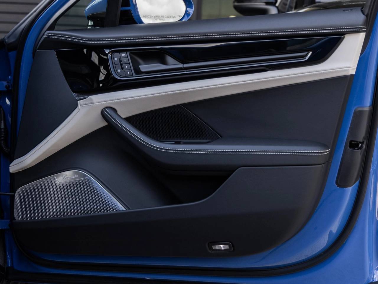 2025 Porsche Panamera Panamera GTS