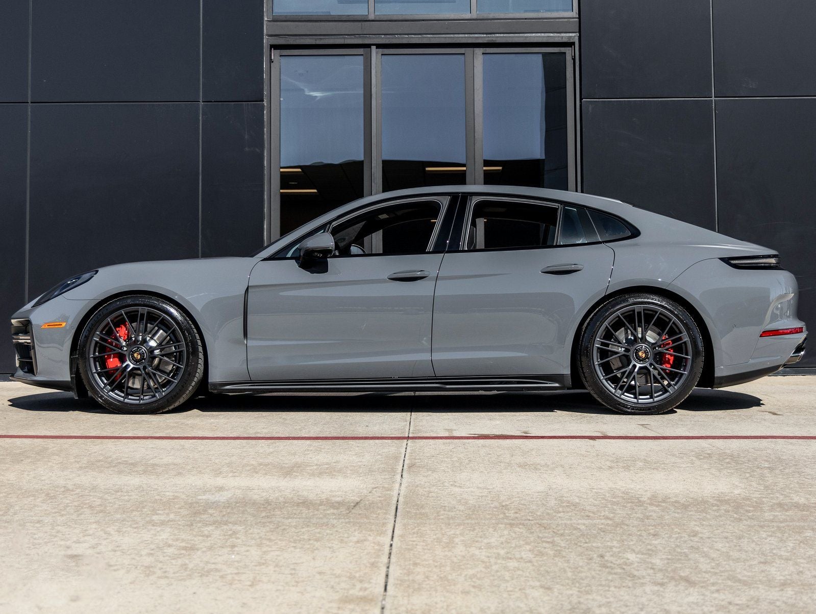 2026 Porsche Panamera GTS