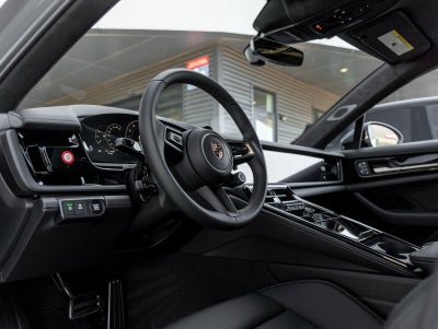 2026 Porsche Panamera GTS