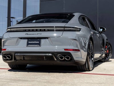 2026 Porsche Panamera GTS
