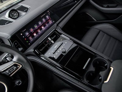 2026 Porsche Panamera GTS