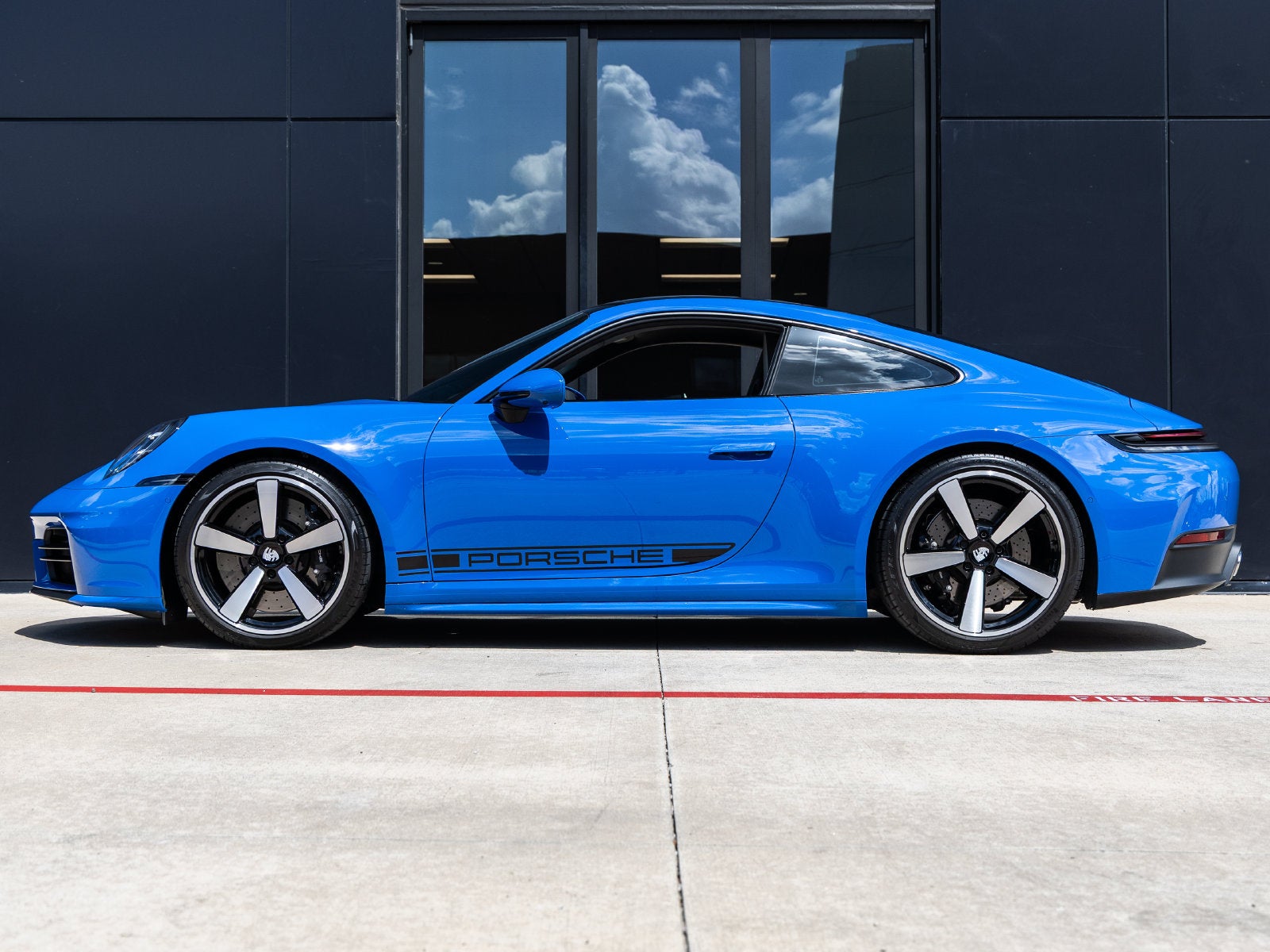 2026 Porsche 911 Carrera 4S