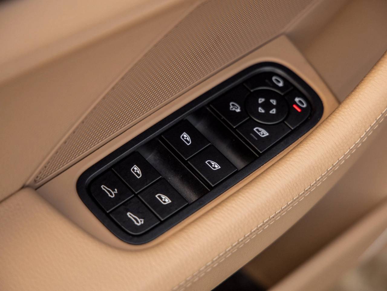 2023 Porsche Panamera Panamera Platinum Edition