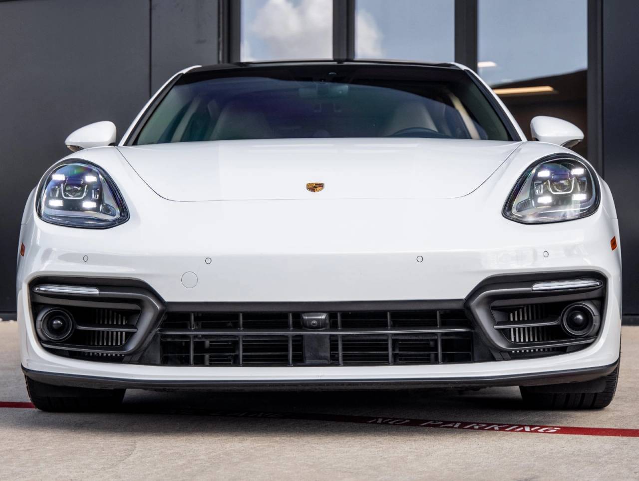 2023 Porsche Panamera Panamera Platinum Edition