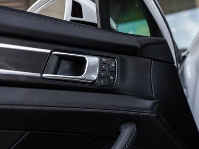 2023 Porsche Panamera Panamera 4 Platinum Edition