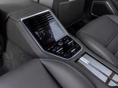2023 Porsche Panamera Platinum Edition