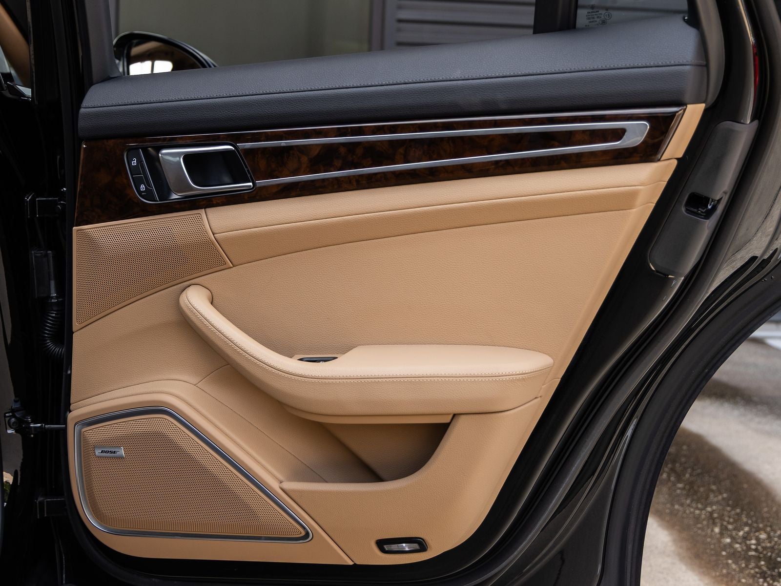 2023 Porsche Panamera Panamera 4 Platinum Edition