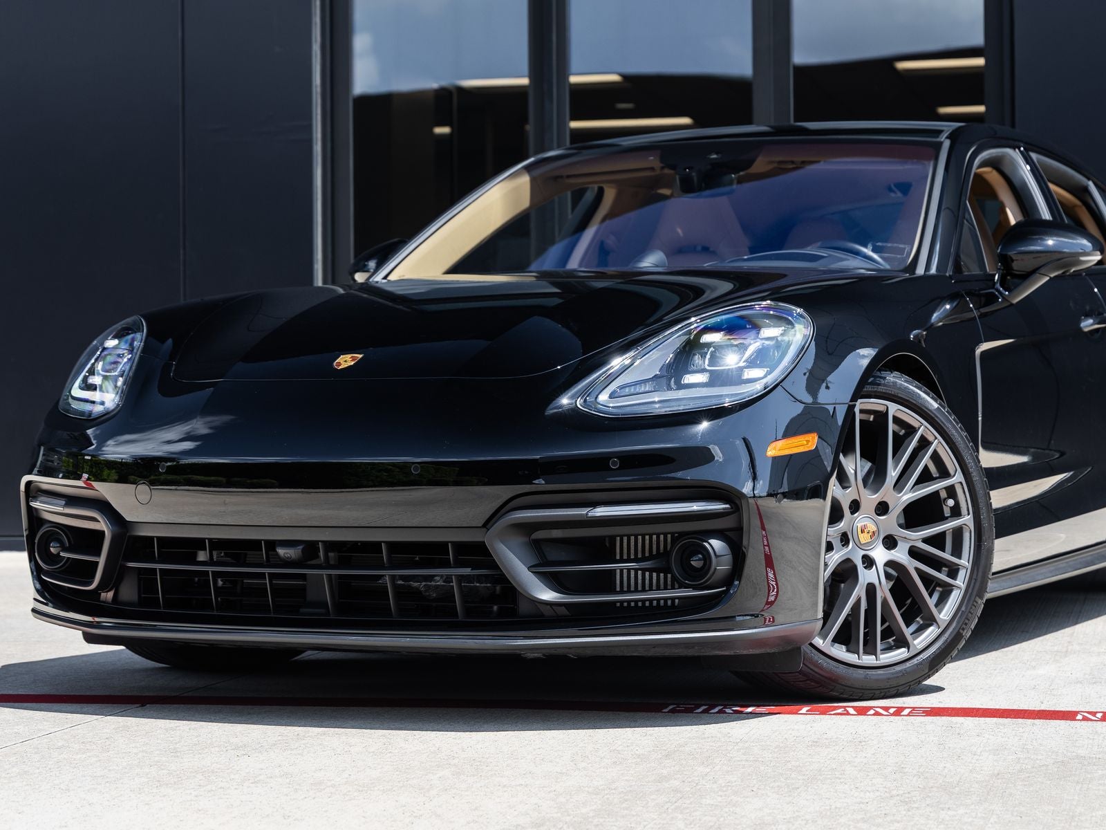 2023 Porsche Panamera Panamera 4 Platinum Edition