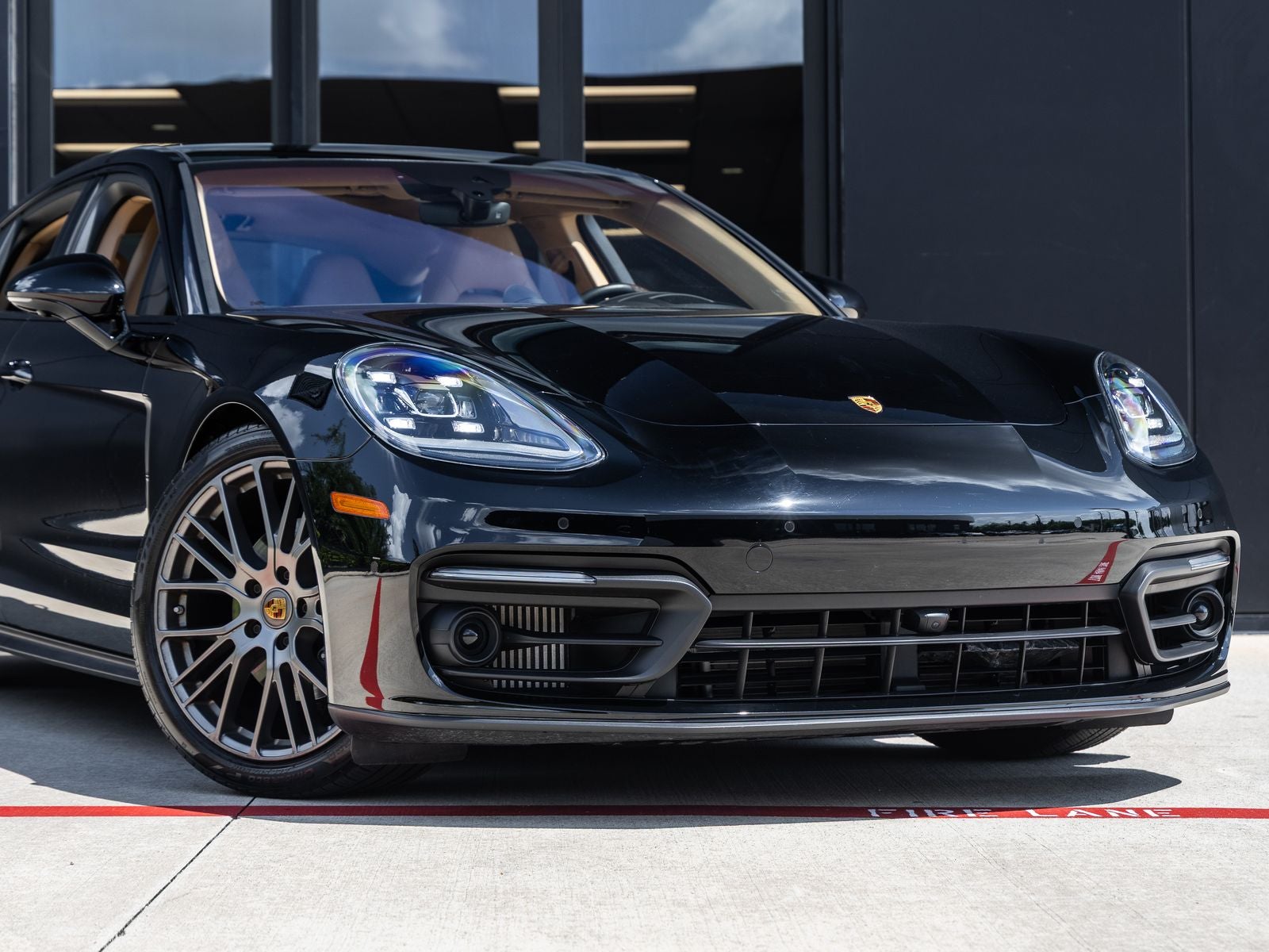 2023 Porsche Panamera Panamera 4 Platinum Edition