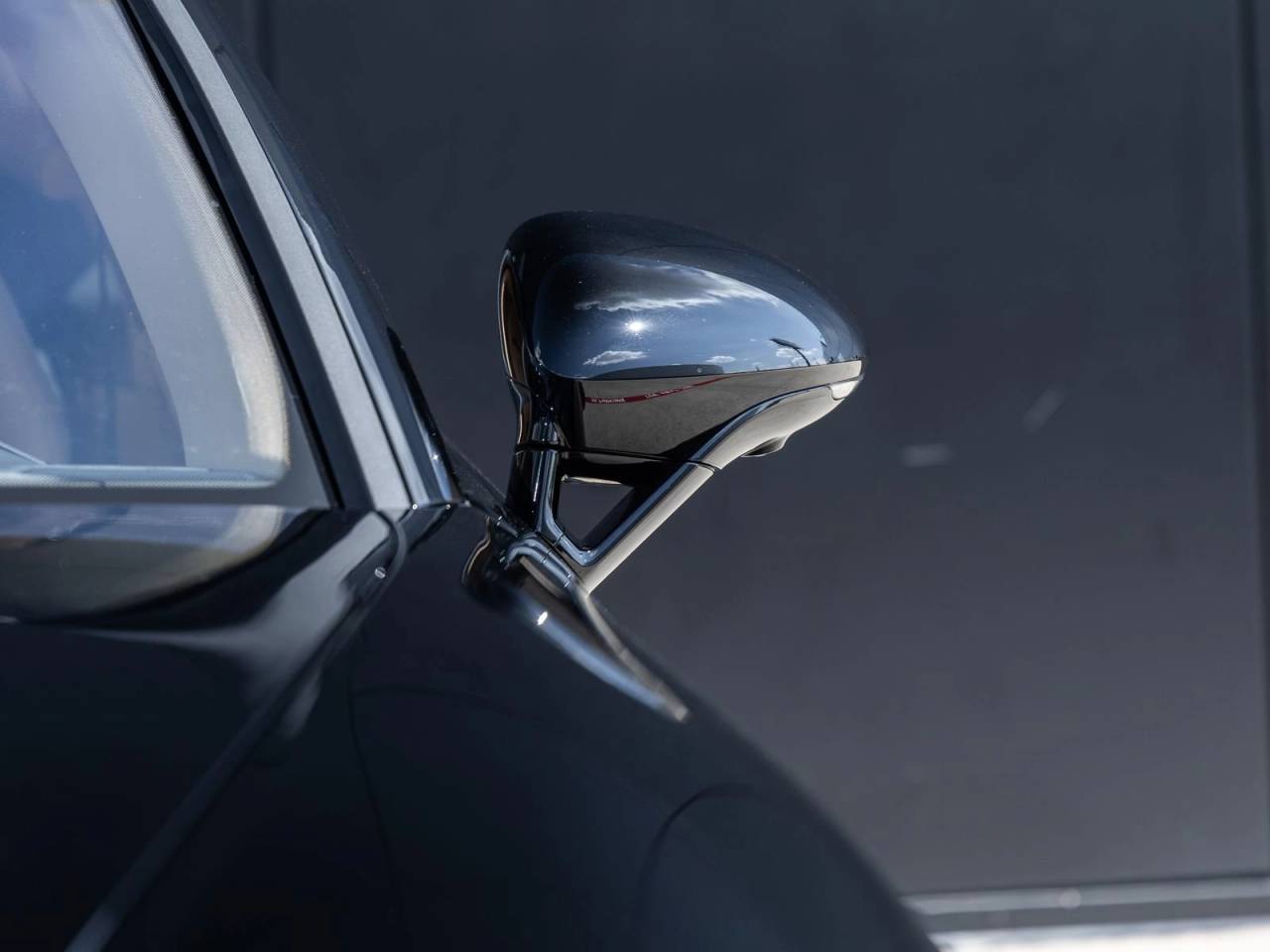 2023 Porsche Panamera Panamera 4 Platinum Edition