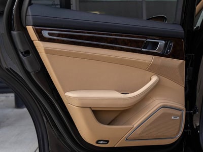 2023 Porsche Panamera Panamera 4 Platinum Edition