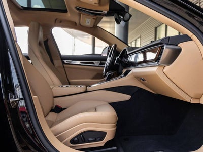 2023 Porsche Panamera Panamera 4 Platinum Edition