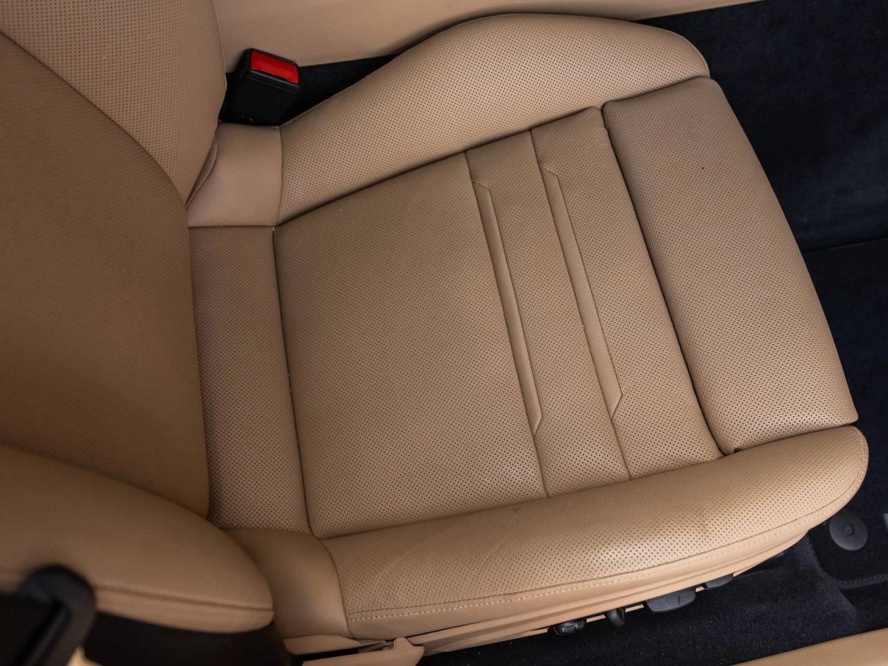 2023 Porsche Panamera Panamera 4 Platinum Edition