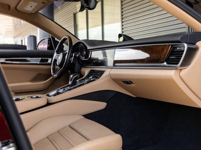 2023 Porsche Panamera Panamera 4 Platinum Edition