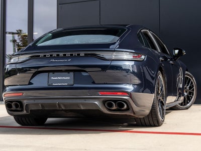 2023 Porsche Panamera Panamera 4 Platinum Edition (MY23)
