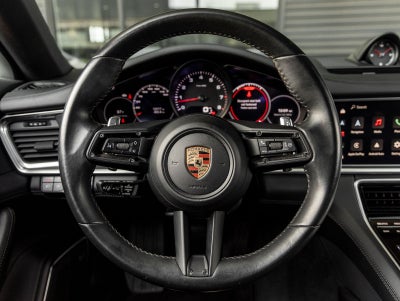 2023 Porsche Panamera Panamera 4 Platinum Edition (MY23)