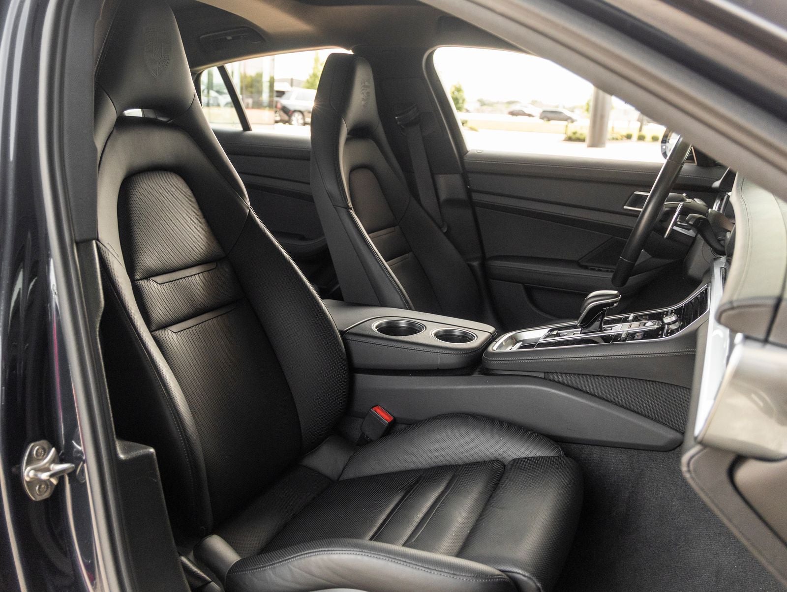2023 Porsche Panamera Panamera 4 Platinum Edition (MY23)
