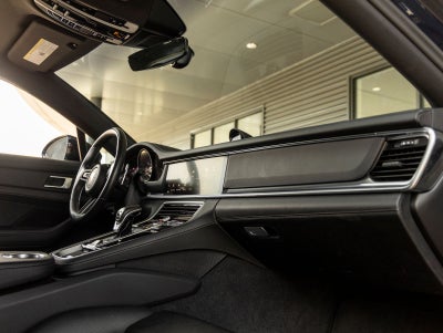 2023 Porsche Panamera Panamera 4 Platinum Edition (MY23)