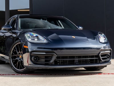 2023 Porsche Panamera Panamera 4 Platinum Edition (MY23)