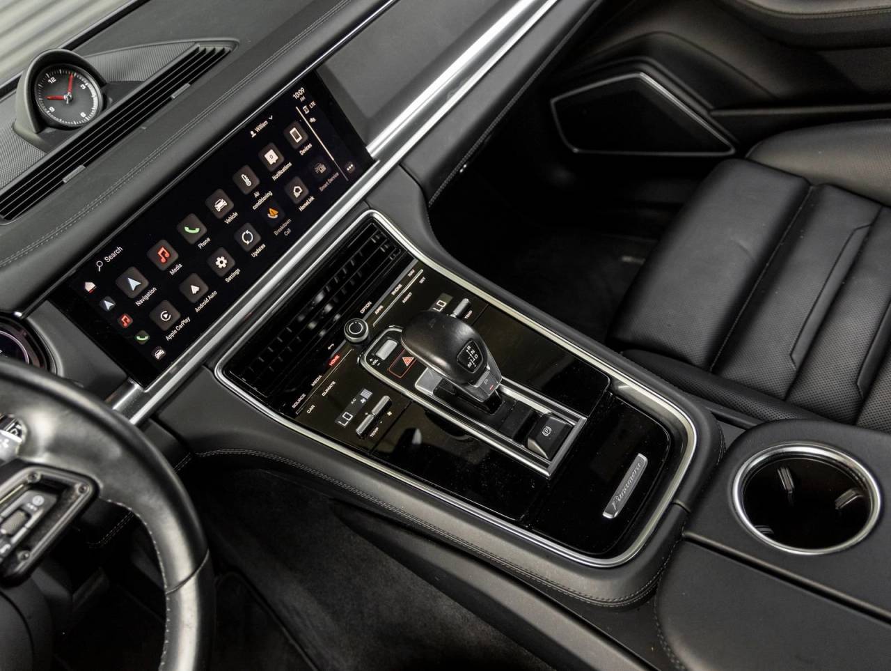 2023 Porsche Panamera Panamera 4 Platinum Edition (MY23)