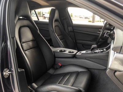 2023 Porsche Panamera Panamera 4 Platinum Edition (MY23)