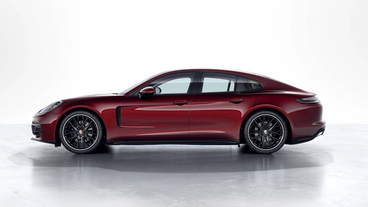 2022 Porsche Panamera 4