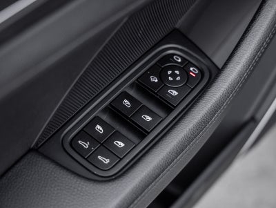 2023 Porsche Panamera Panamera 4 Platinum Edition