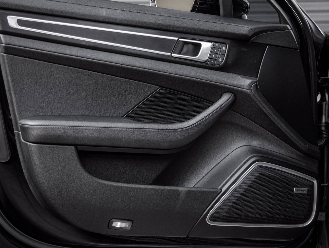 2023 Porsche Panamera Panamera 4 Platinum Edition