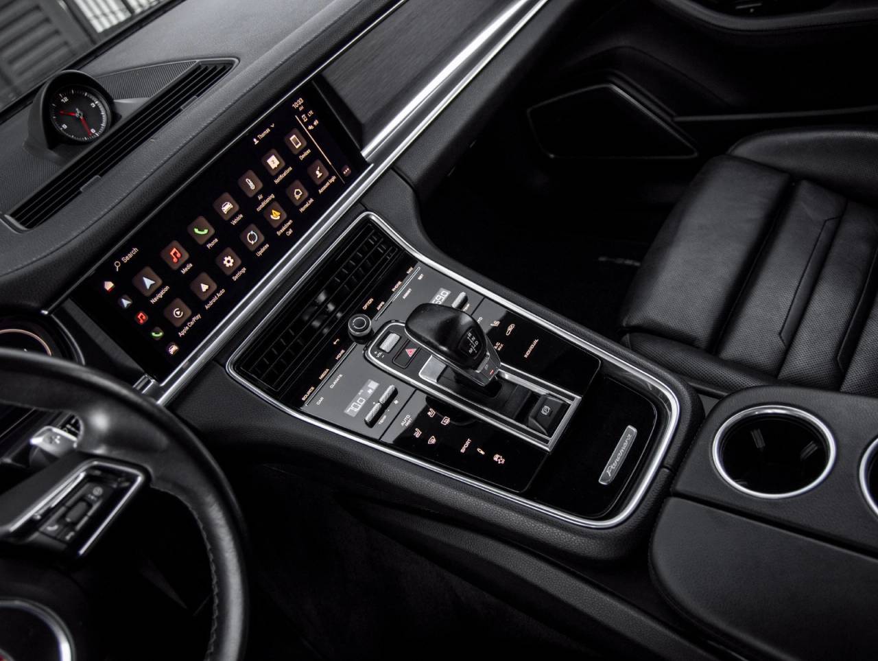 2023 Porsche Panamera Panamera 4 Platinum Edition