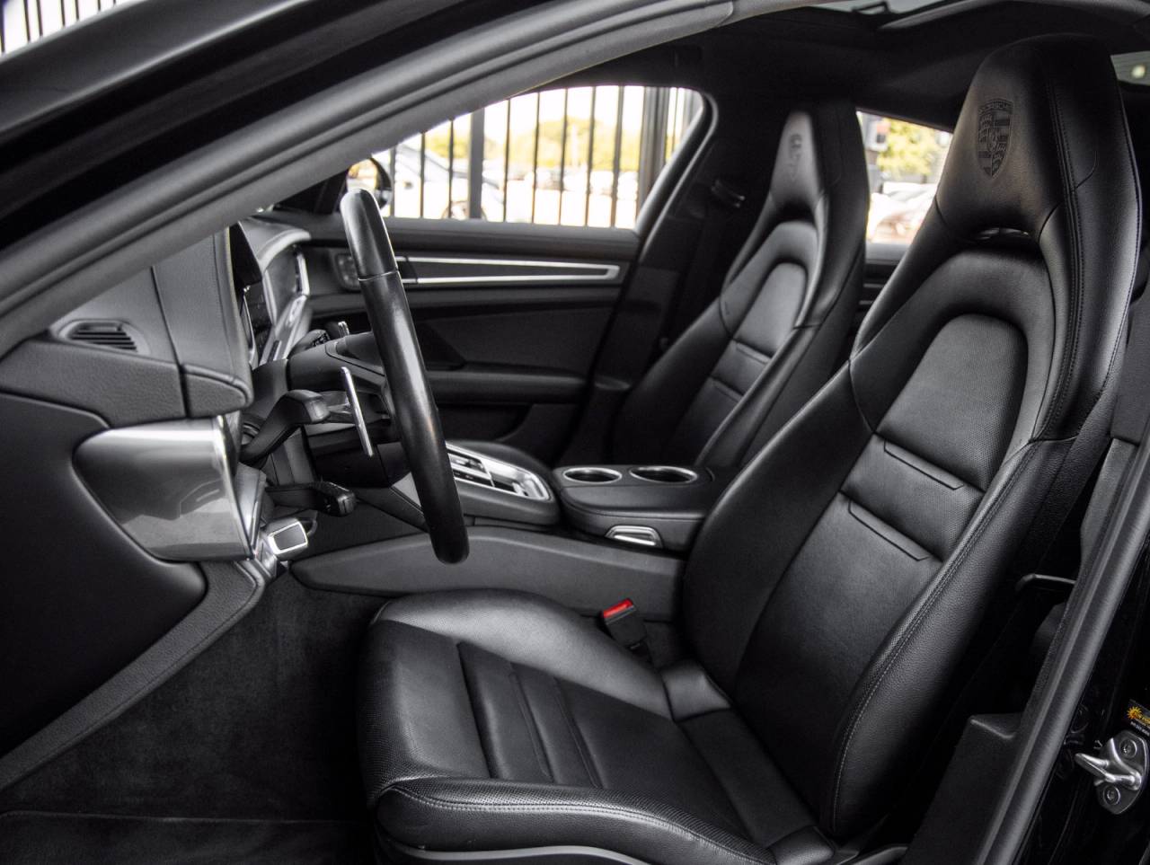 2023 Porsche Panamera Panamera 4 Platinum Edition