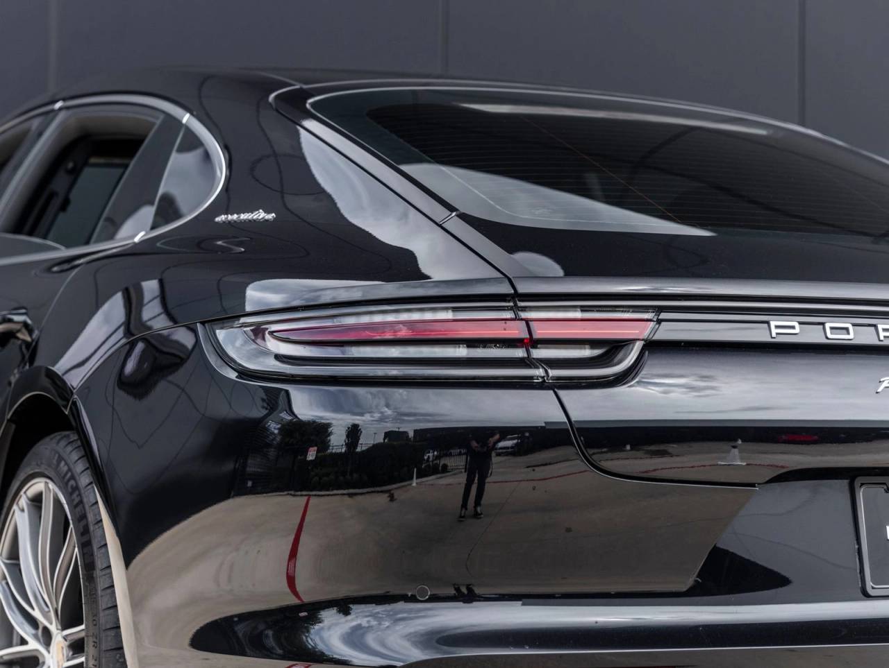 2020 Porsche Panamera Panamera 4S Executive