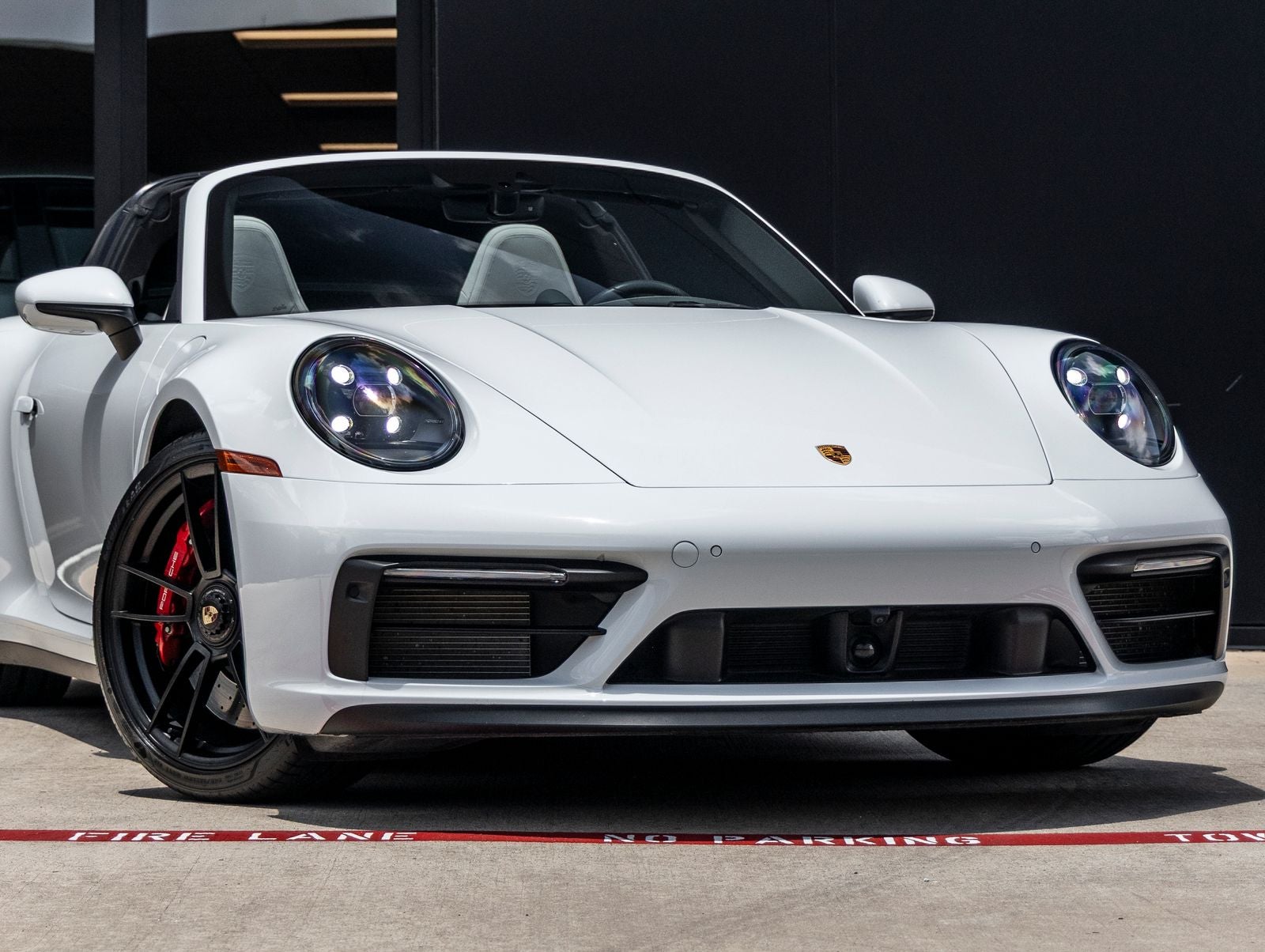 2022 Porsche 911 Targa 4 GTS