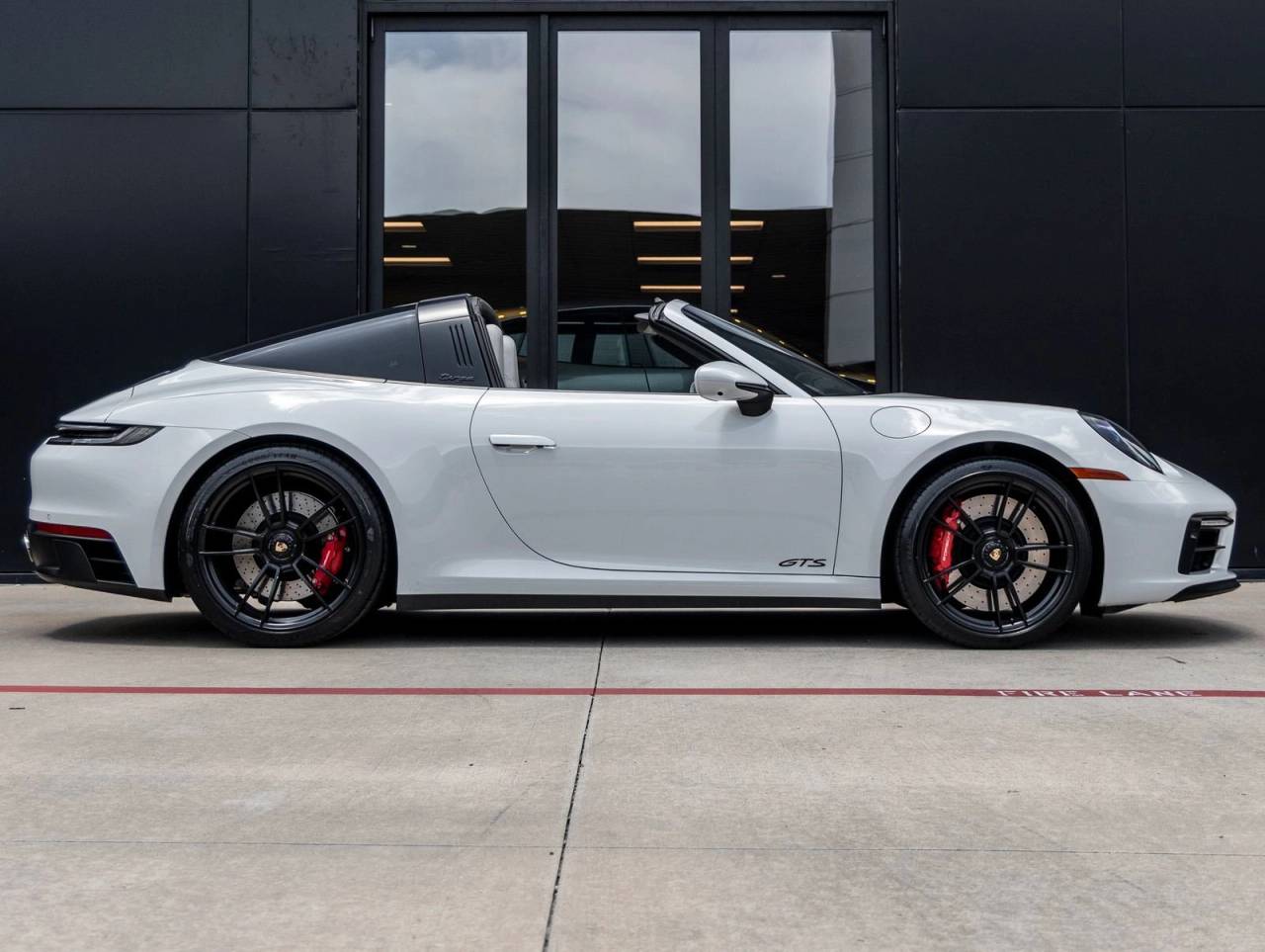 2022 Porsche 911 911 Targa 4 GTS (MY22)