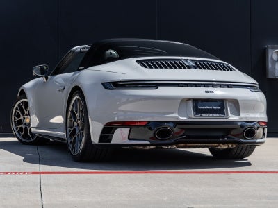 2022 Porsche 911 Targa 4S